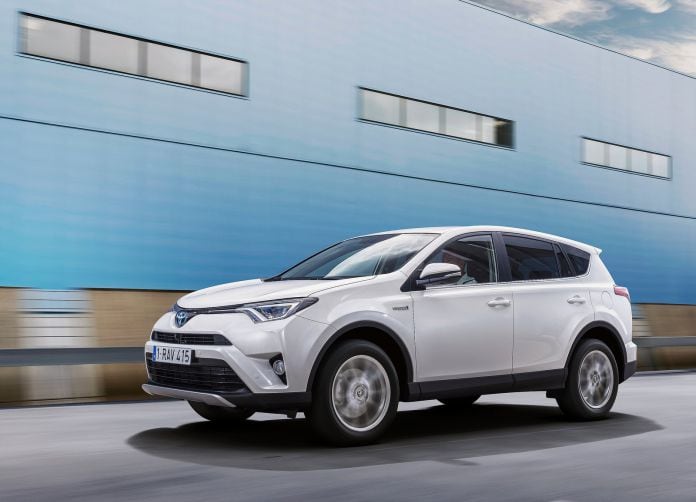 2016 Toyota RAV4 Hybrid EU - фотография 23 из 52