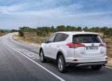 toyota_2016_rav4_hybrid_eu_039.jpg