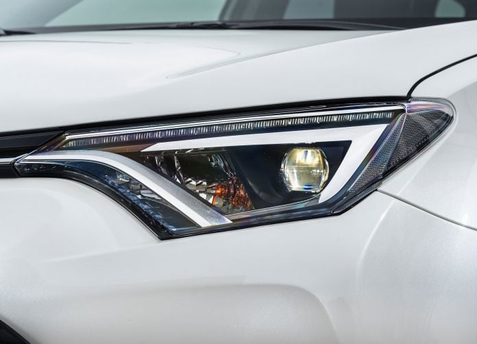 2016 Toyota RAV4 Hybrid EU - фотография 46 из 52