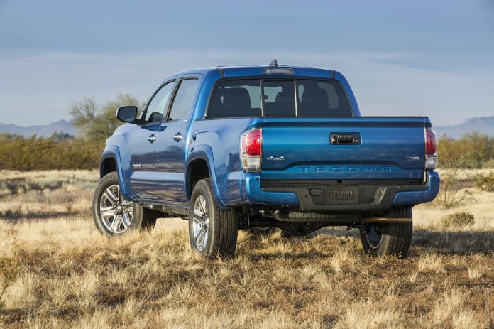 2016 Toyota Tacoma - фотография 2 из 45
