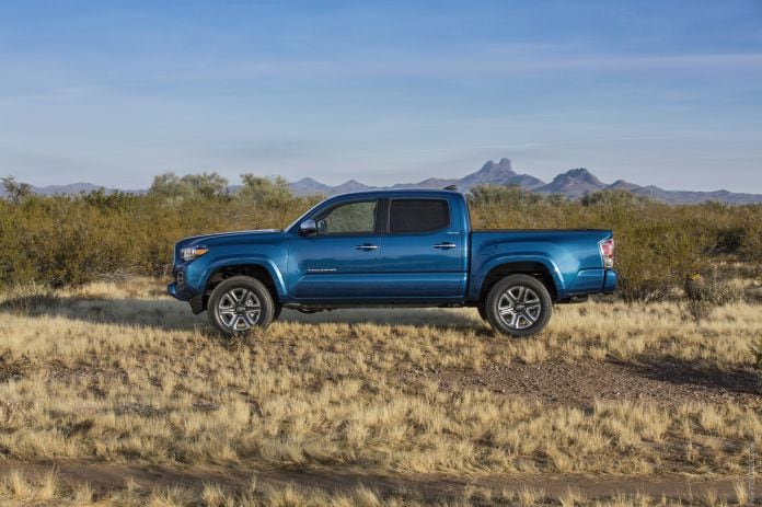 2016 Toyota Tacoma - фотография 8 из 45