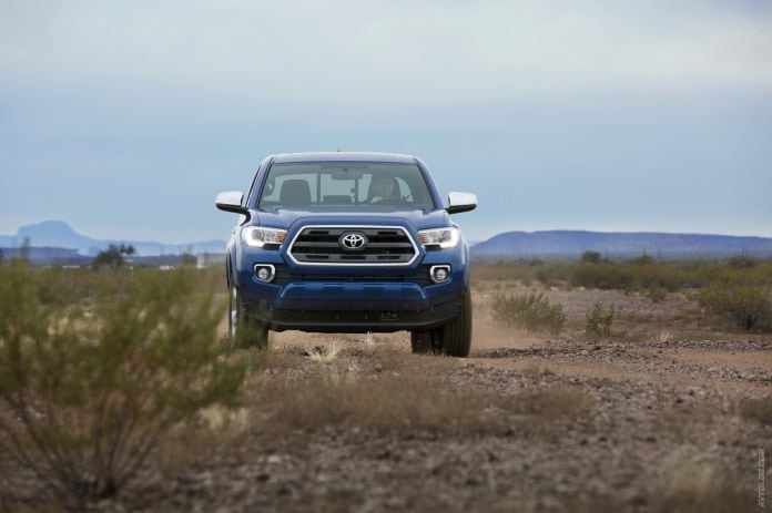 2016 Toyota Tacoma - фотография 12 из 45