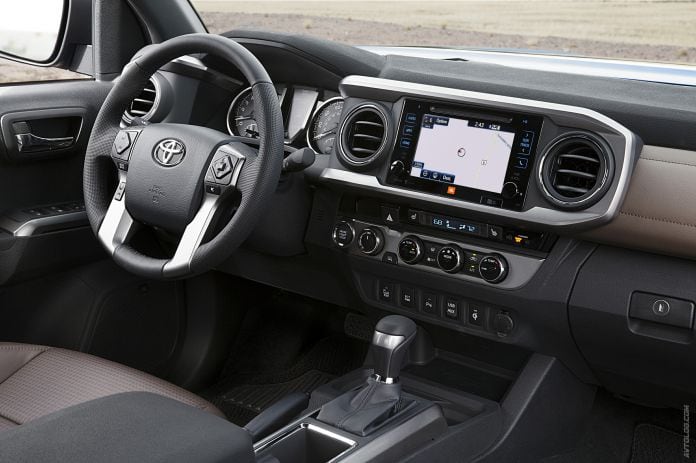 2016 Toyota Tacoma - фотография 35 из 45