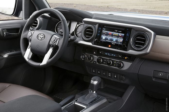 2016 Toyota Tacoma - фотография 36 из 45