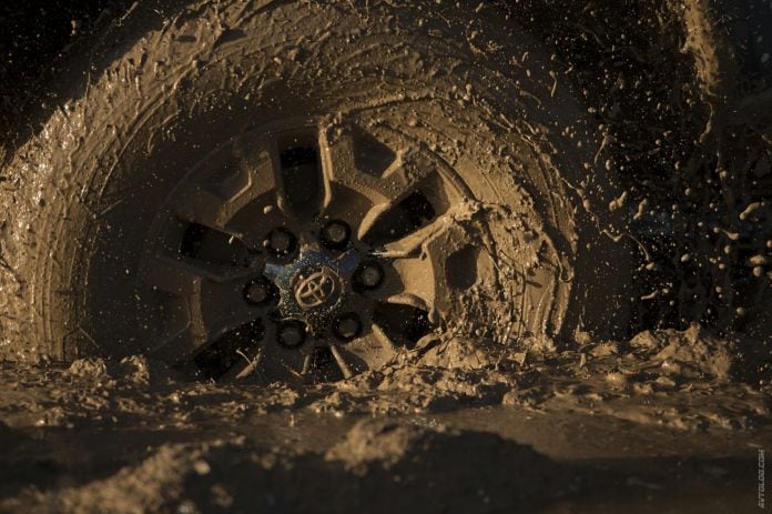 2016 Toyota Tacoma TRD Off-Road - фотография 20 из 26