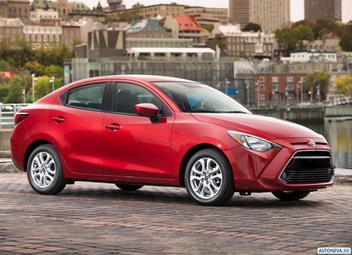 2016 Toyota Yaris Sedan - фотография 2 из 65