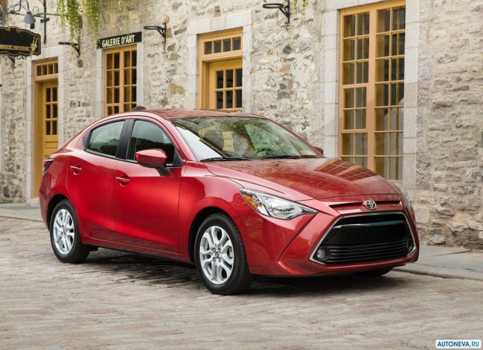 2016 Toyota Yaris Sedan - фотография 7 из 65