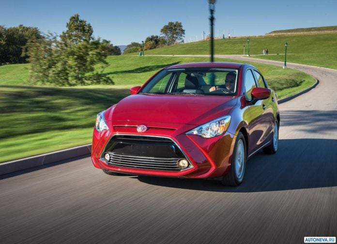 2016 Toyota Yaris Sedan - фотография 13 из 65
