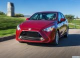 toyota_2016_yaris_sedan_014.jpg