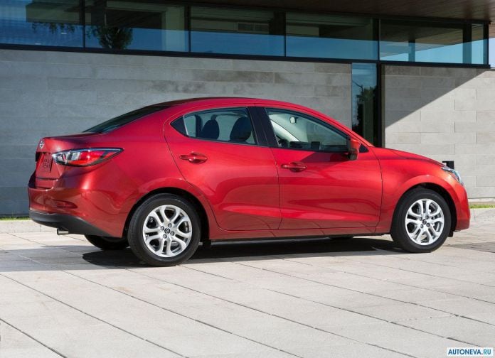 2016 Toyota Yaris Sedan - фотография 23 из 65