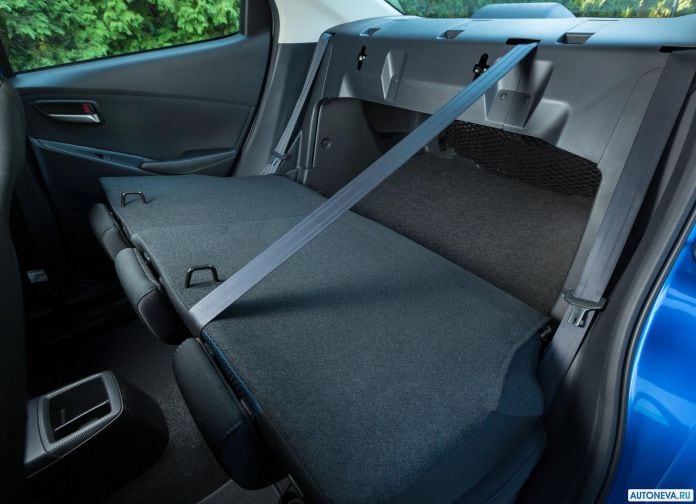 2016 Toyota Yaris Sedan - фотография 39 из 65