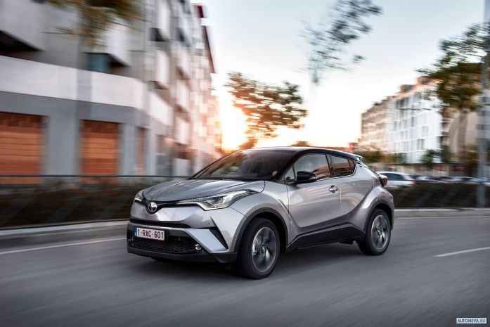 2017 Toyota C-HR - фотография 4 из 30