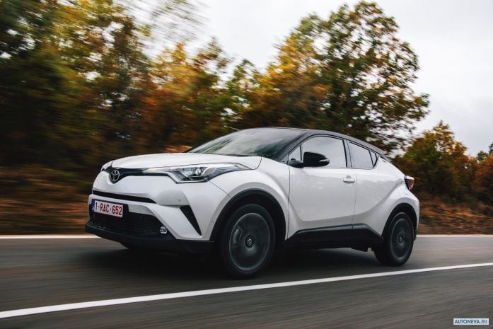 2017 Toyota C-HR - фотография 8 из 30