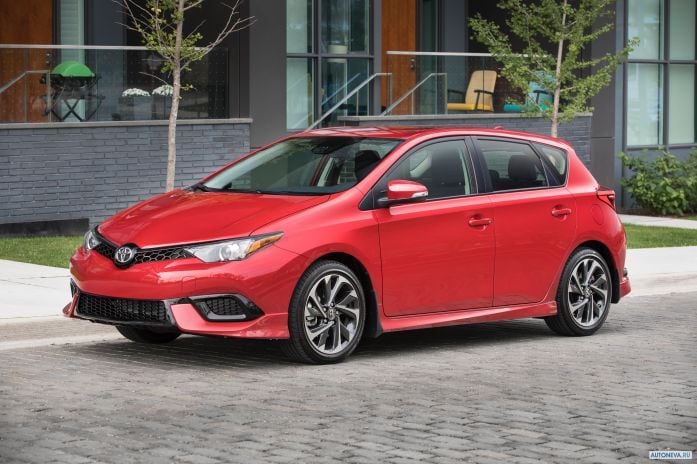 2017 Toyota Corolla IM - фотография 4 из 27