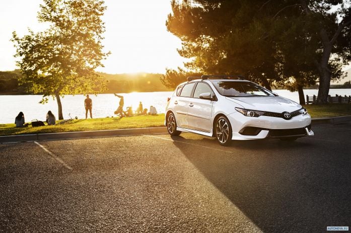 2017 Toyota Corolla IM - фотография 9 из 27