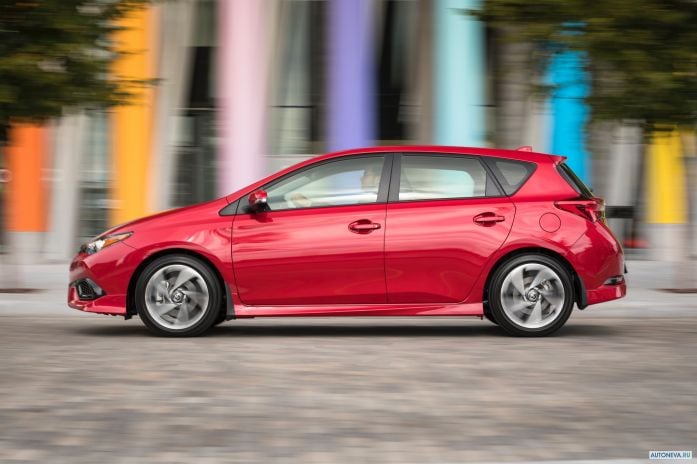 2017 Toyota Corolla IM - фотография 10 из 27