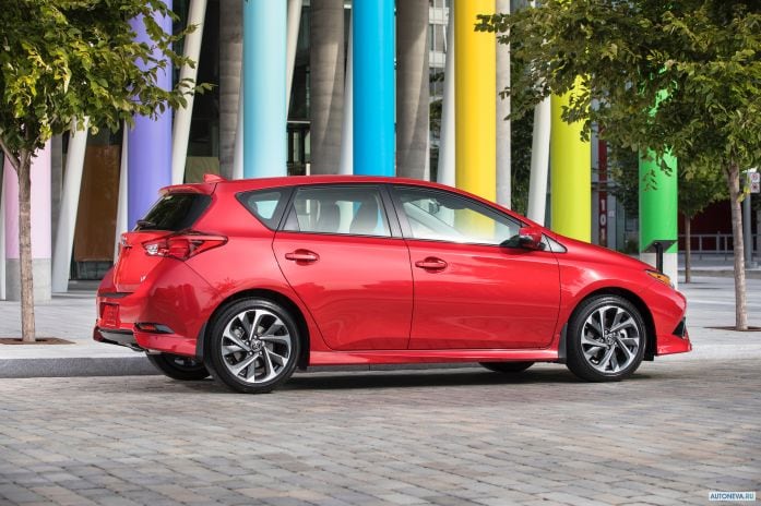 2017 Toyota Corolla IM - фотография 14 из 27