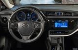 toyota_2017_corolla_im_019.jpg
