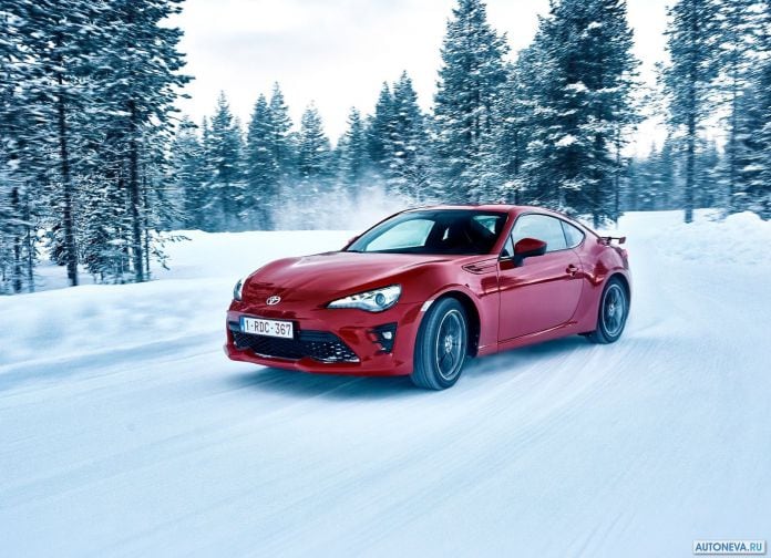 2017 Toyota GT86 - фотография 12 из 123