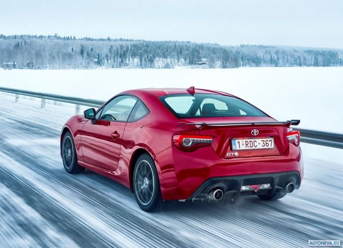 2017 Toyota GT86 - фотография 50 из 123