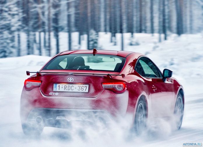 2017 Toyota GT86 - фотография 57 из 123