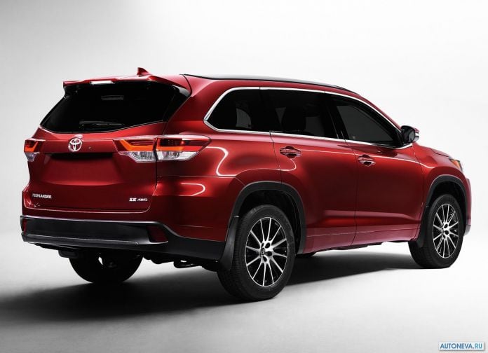 2017 Toyota Highlander - фотография 2 из 13
