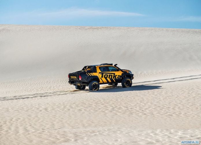 2017 Toyota Hilux Tonka Concept - фотография 27 из 53