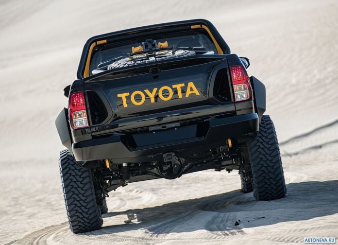 2017 Toyota Hilux Tonka Concept - фотография 40 из 53