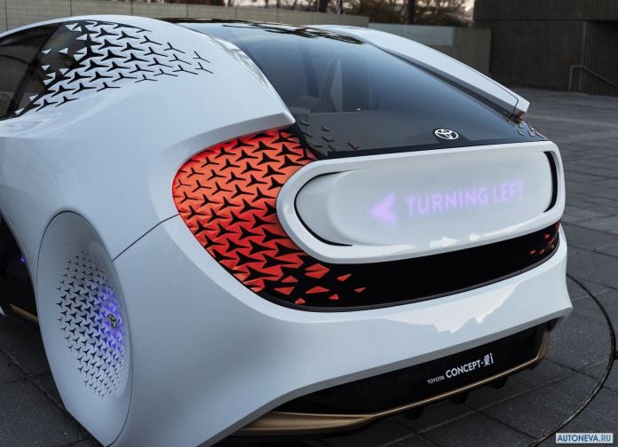 2017 Toyota i Concept - фотография 38 из 55