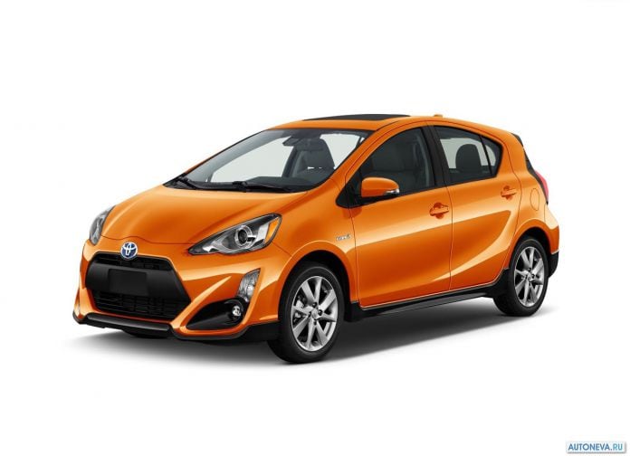 2017 Toyota Prius C - фотография 6 из 14