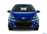 toyota_2017_prius_c_009.jpg