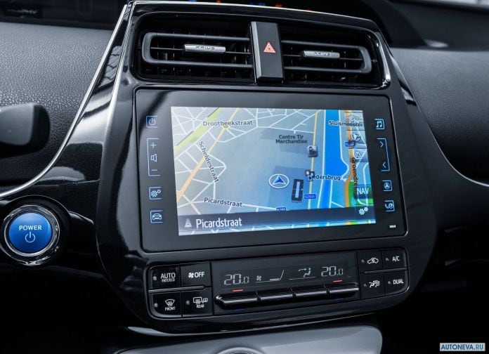 2017 Toyota Prius Plug-in Hybrid - фотография 107 из 160