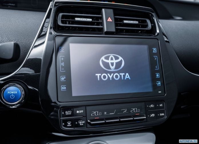 2017 Toyota Prius Plug-in Hybrid - фотография 108 из 160