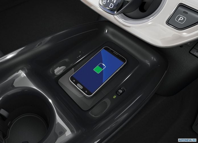 2017 Toyota Prius Plug-in Hybrid - фотография 111 из 160