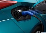 toyota_2017_prius_plug_in_hybrid_148.jpg