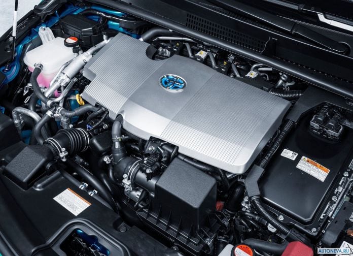 2017 Toyota Prius Plug-in Hybrid - фотография 150 из 160