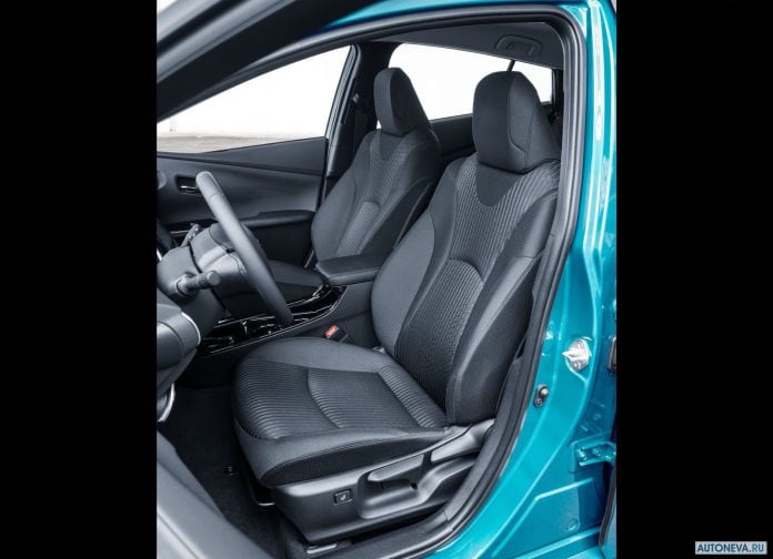 2017 Toyota Prius Plug-in Hybrid - фотография 151 из 160