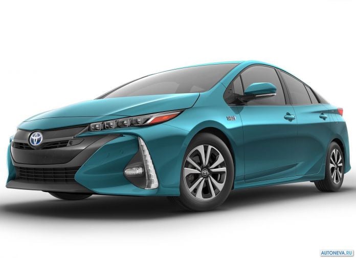 2017 Toyota Prius Prime - фотография 9 из 83