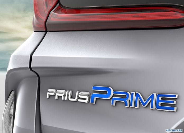 2017 Toyota Prius Prime - фотография 24 из 83