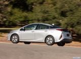toyota_2017_prius_prime_030.jpg