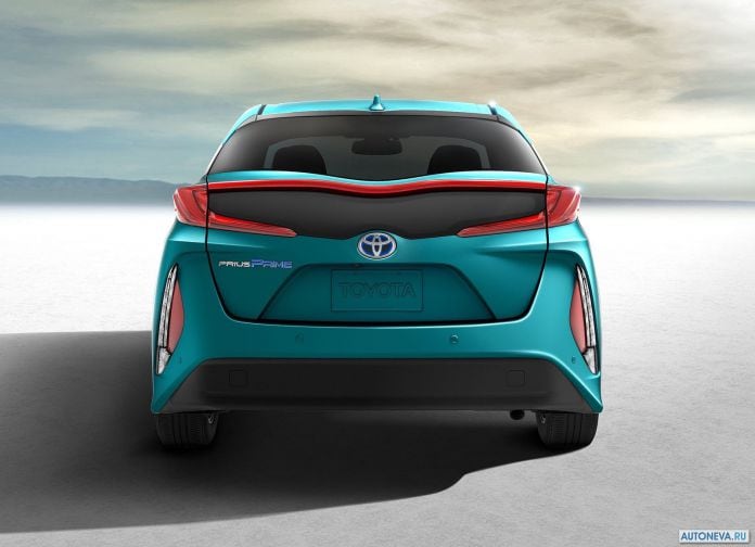 2017 Toyota Prius Prime - фотография 35 из 83