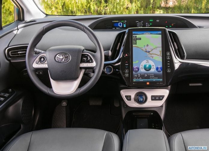 2017 Toyota Prius Prime - фотография 40 из 83
