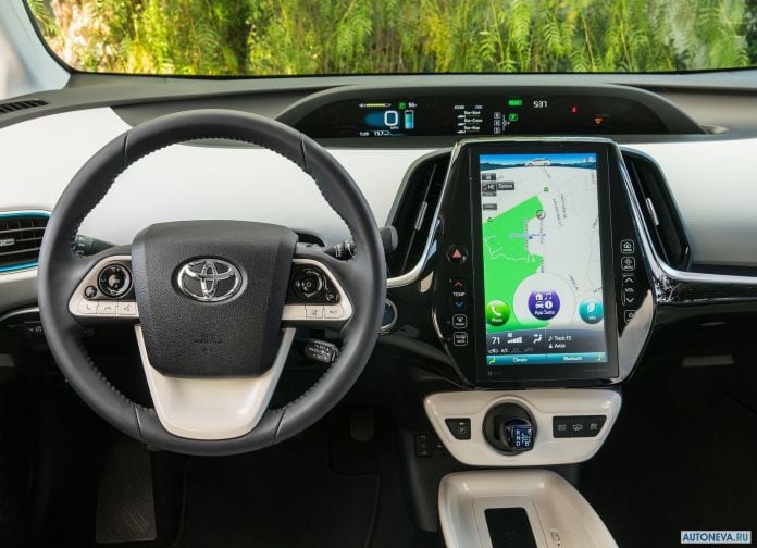 2017 Toyota Prius Prime - фотография 41 из 83