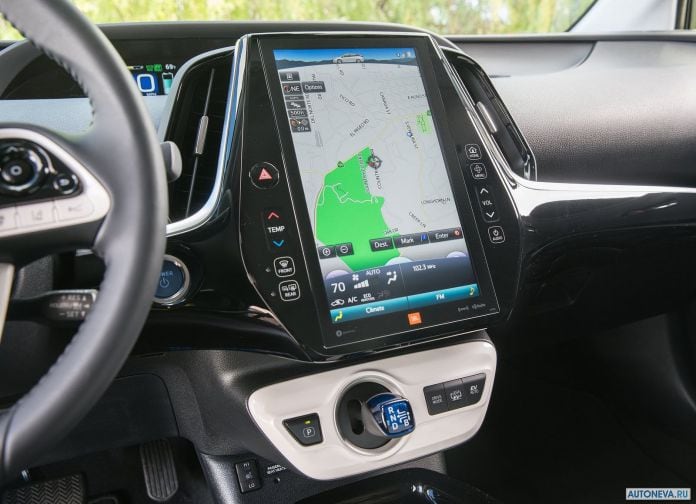 2017 Toyota Prius Prime - фотография 52 из 83