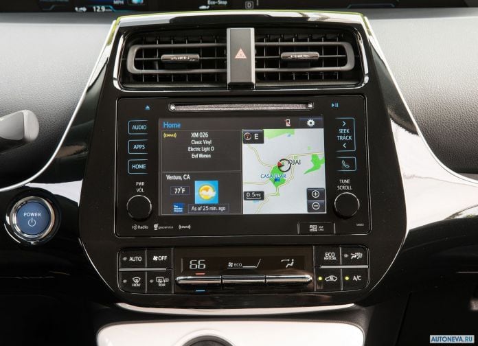 2017 Toyota Prius Prime - фотография 55 из 83