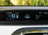 toyota_2017_prius_prime_068.jpg