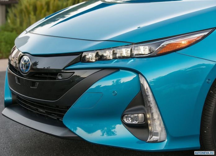 2017 Toyota Prius Prime - фотография 71 из 83