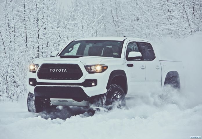 2017 Toyota Tacoma TRD Pro - фотография 1 из 49