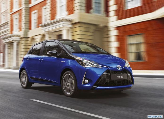 2017 Toyota Yaris - фотография 3 из 28