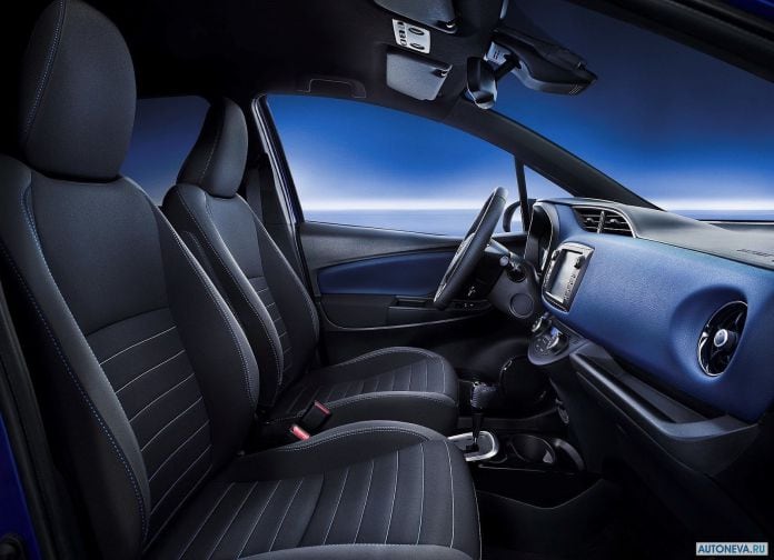 2017 Toyota Yaris - фотография 20 из 28